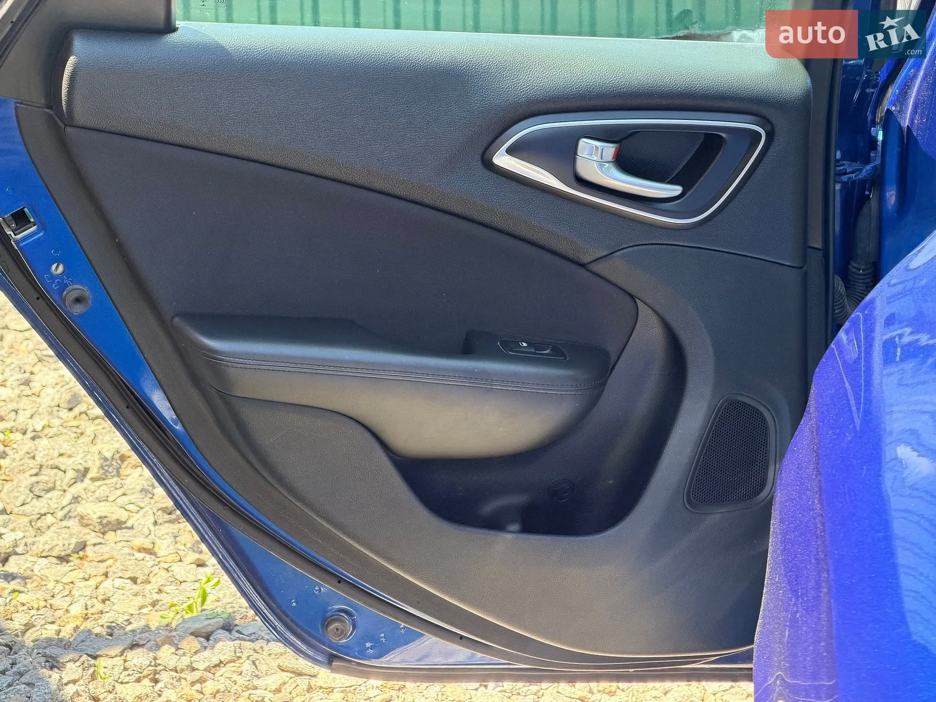 2015 Chrysler 200 - мініатюра 21