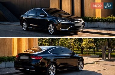 Седан Chrysler 200 2015 в Києві