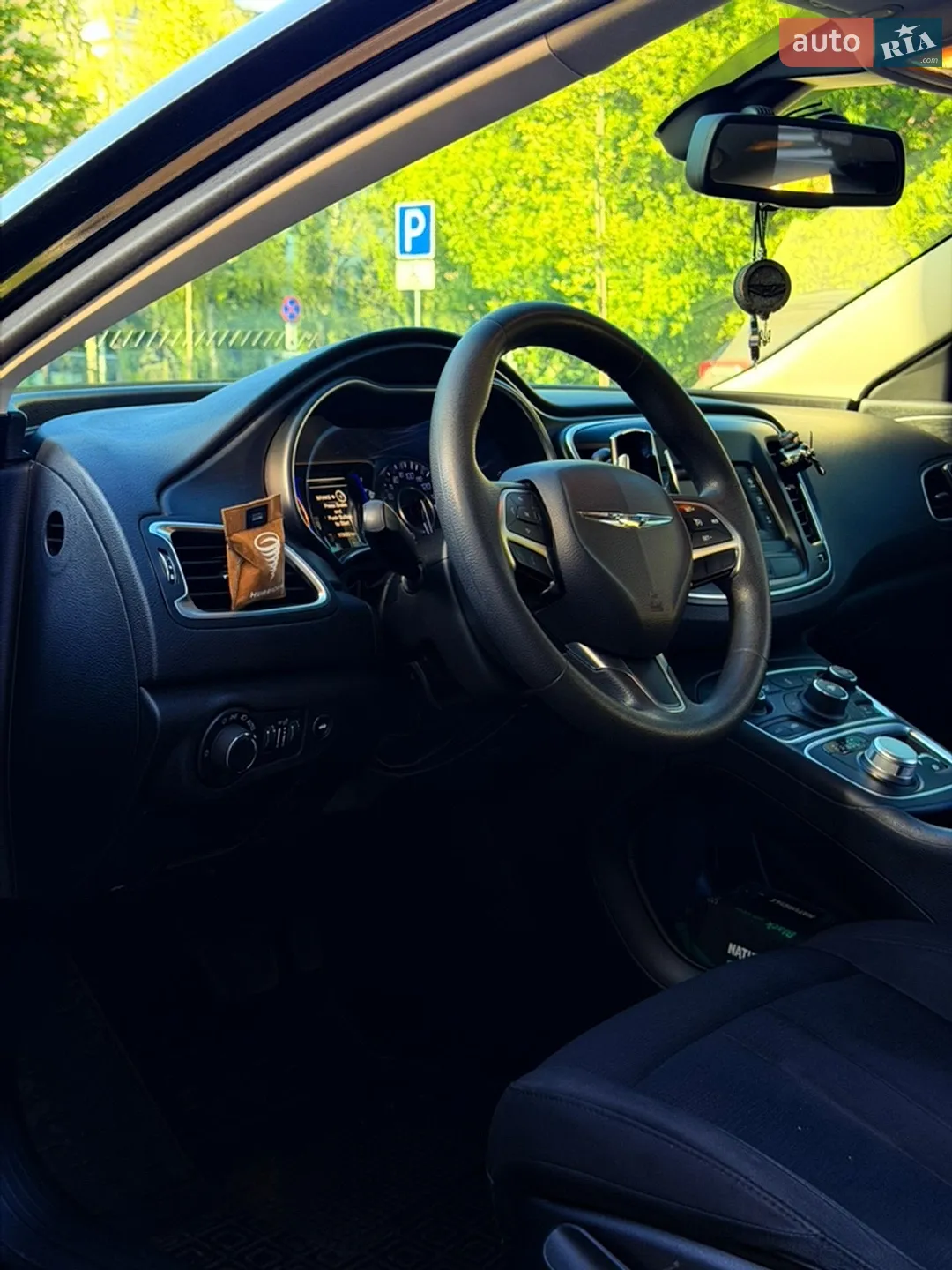 2015 Chrysler 200 - мініатюра 6