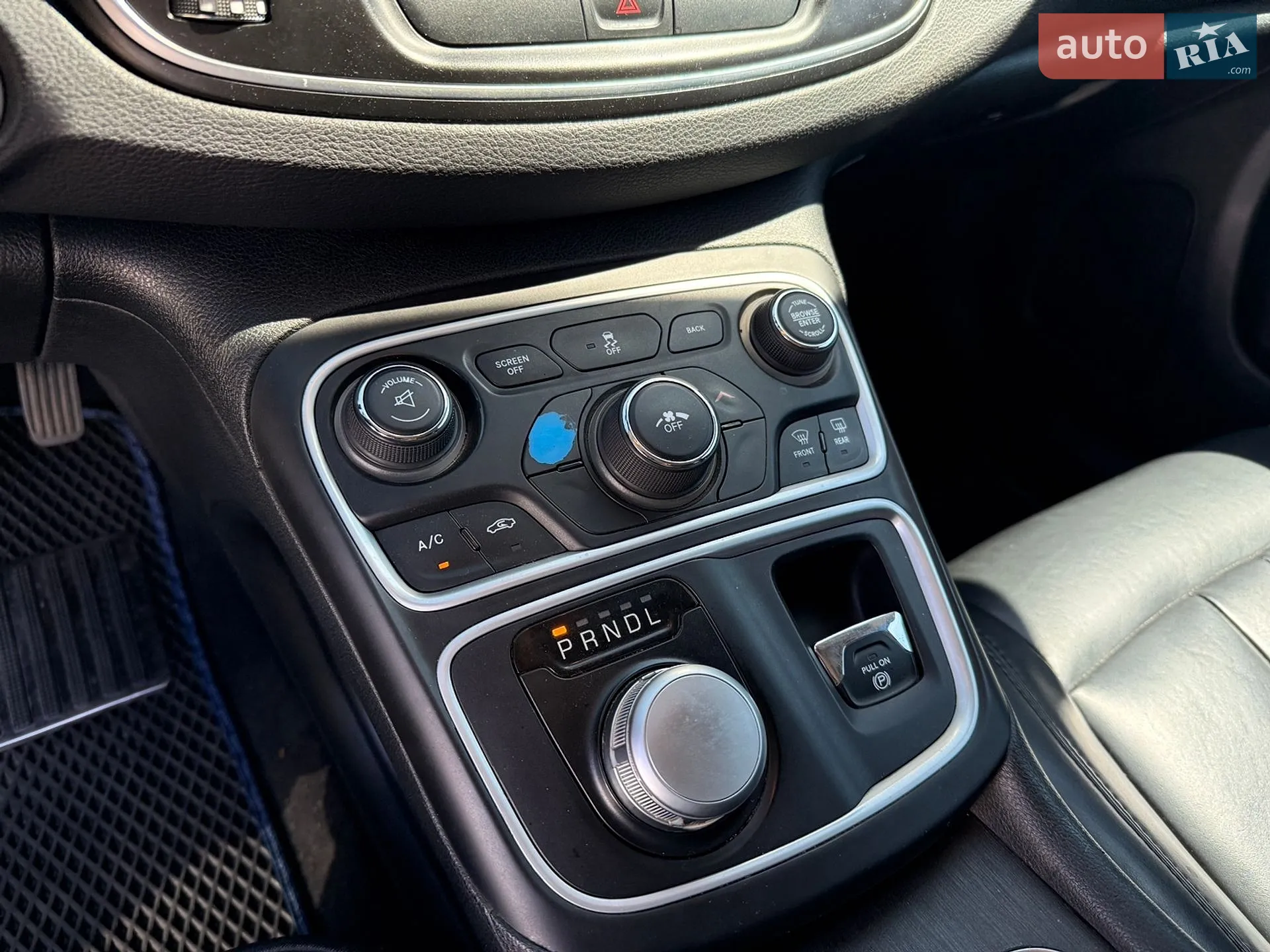 2016 Chrysler 200 - мініатюра 24