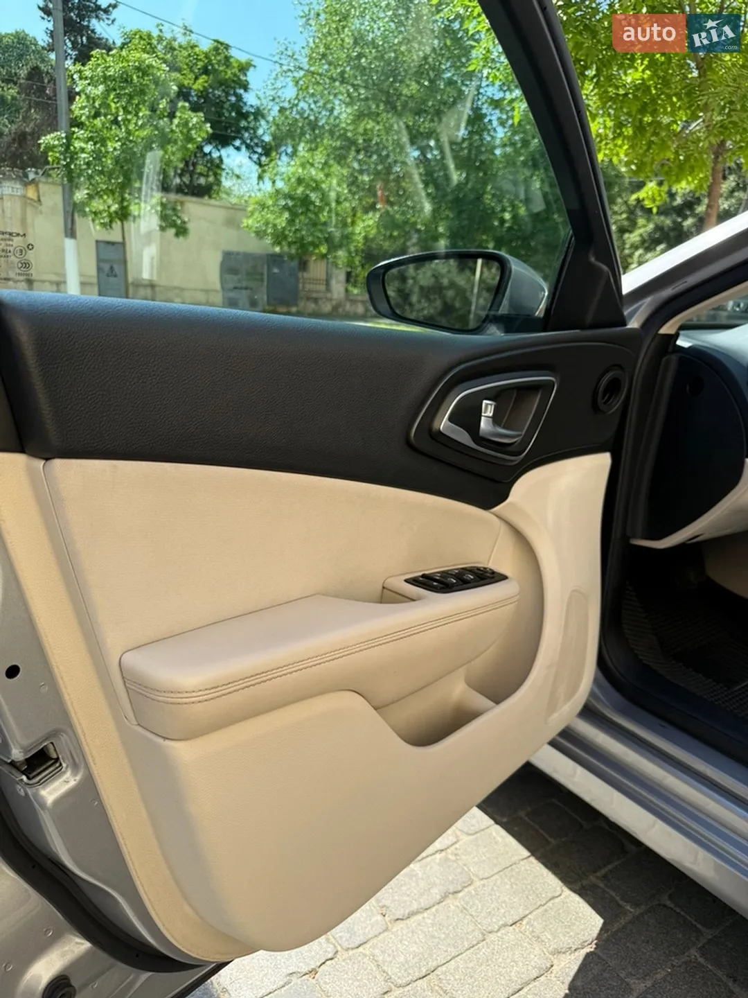 2014 Chrysler 200 - мініатюра 6