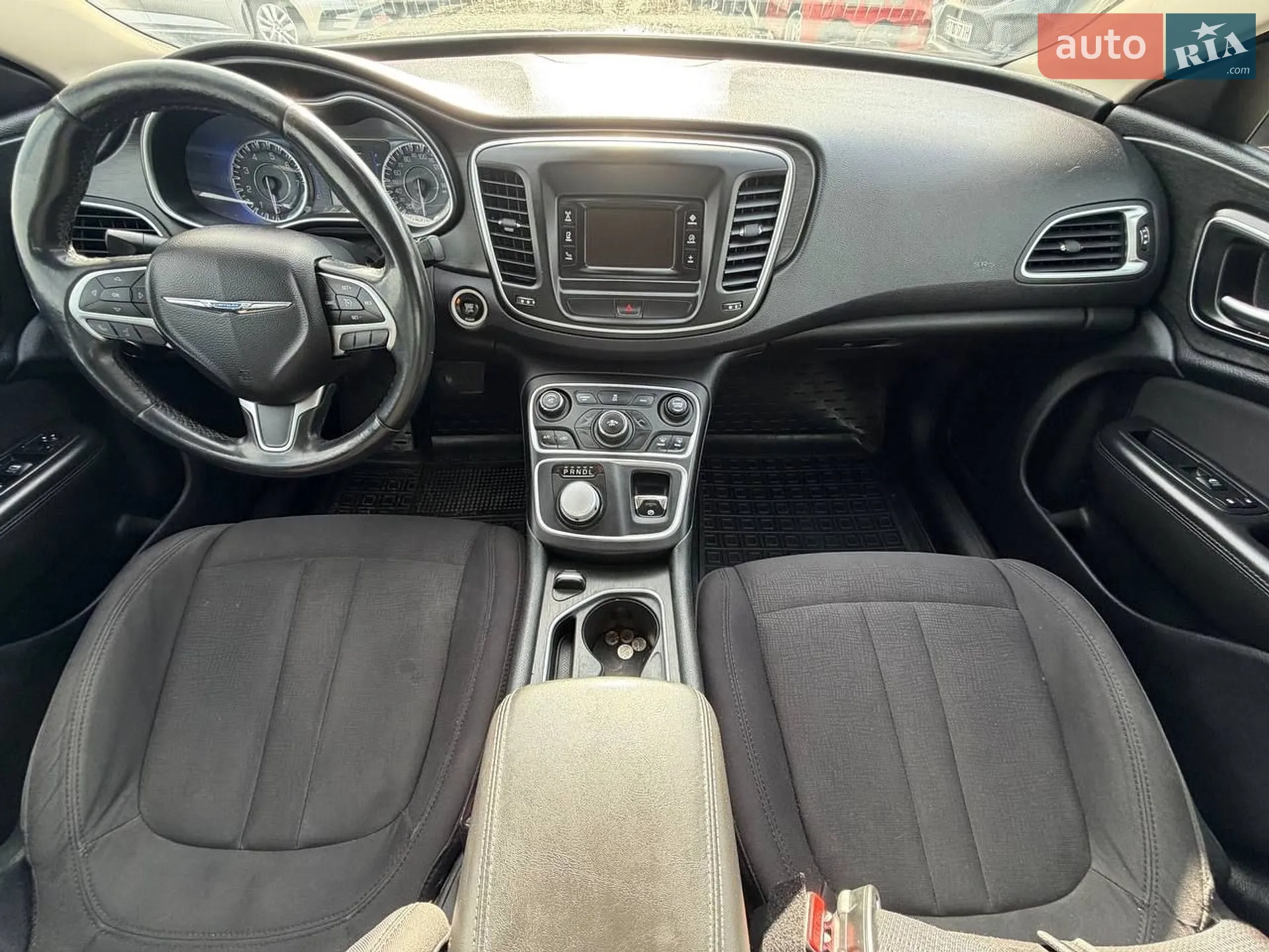 2014 Chrysler 200 - мініатюра 9