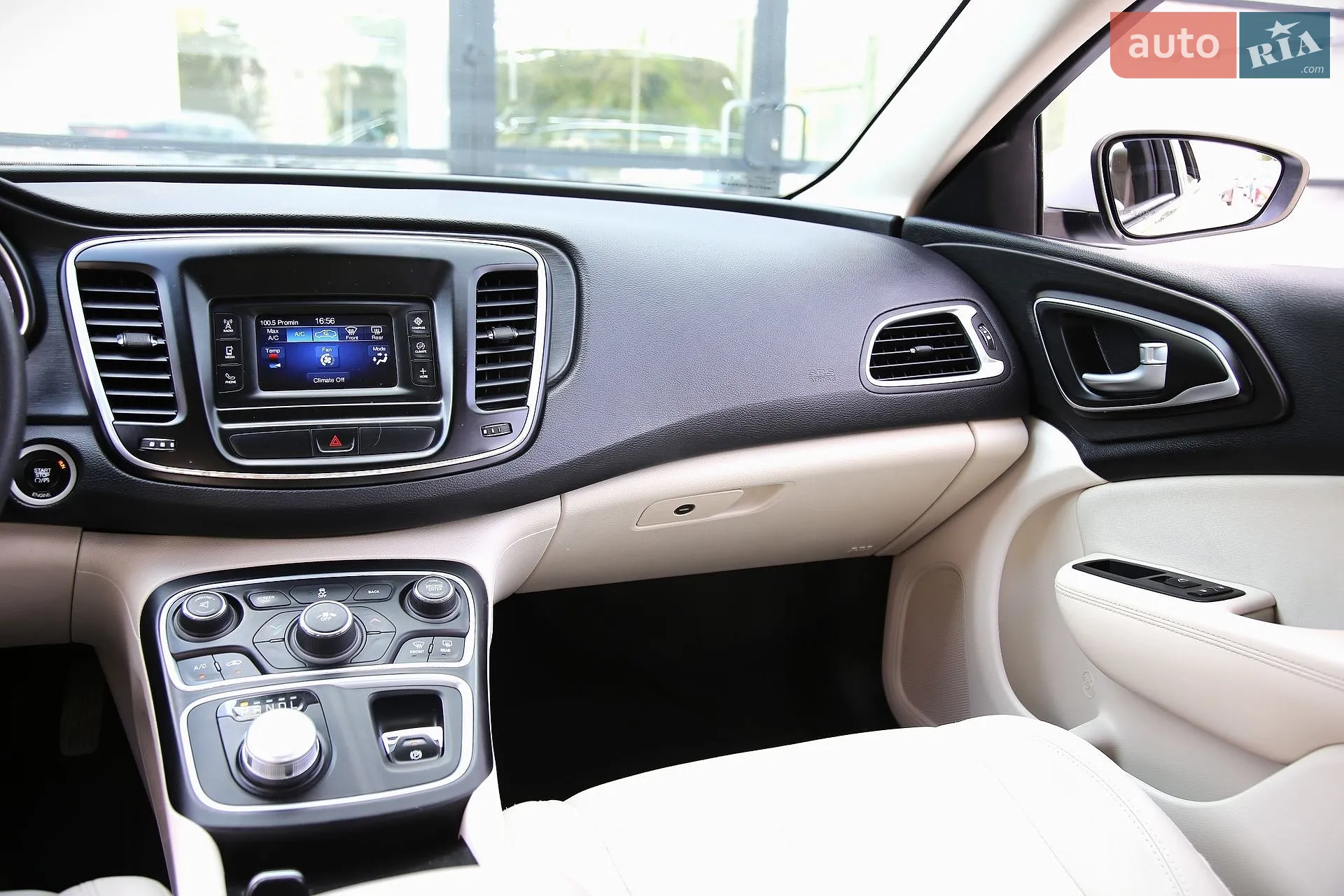 2015 Chrysler 200 - мініатюра 13