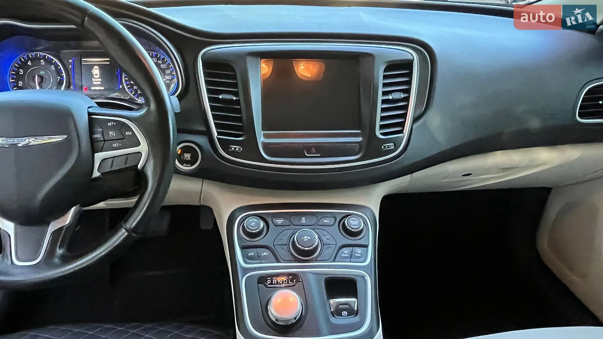 2015 Chrysler 200 - мініатюра 16