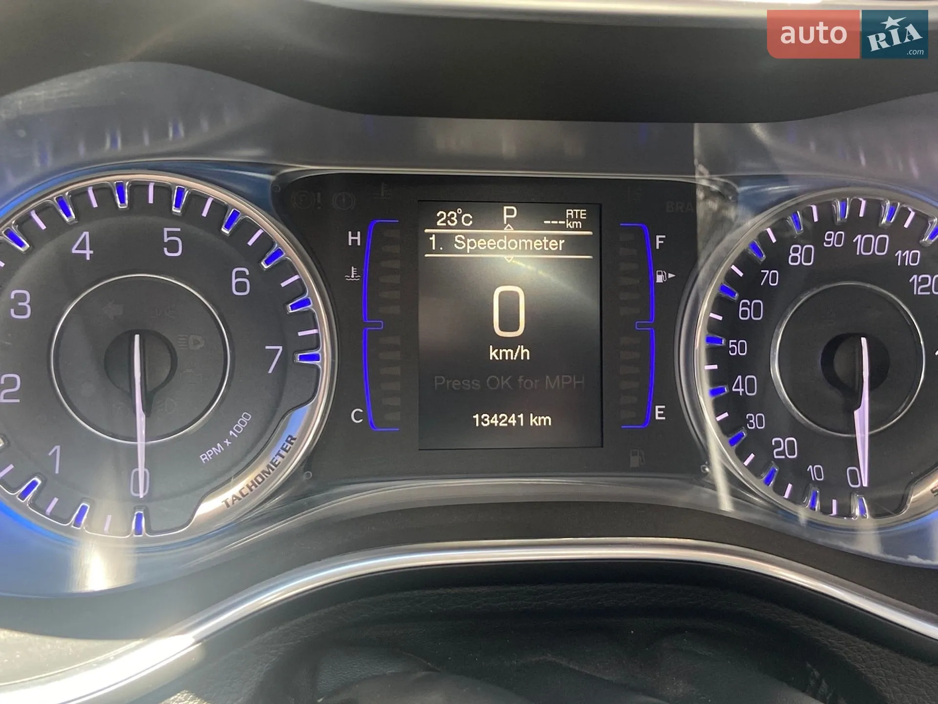 2016 Chrysler 200 - мініатюра 19