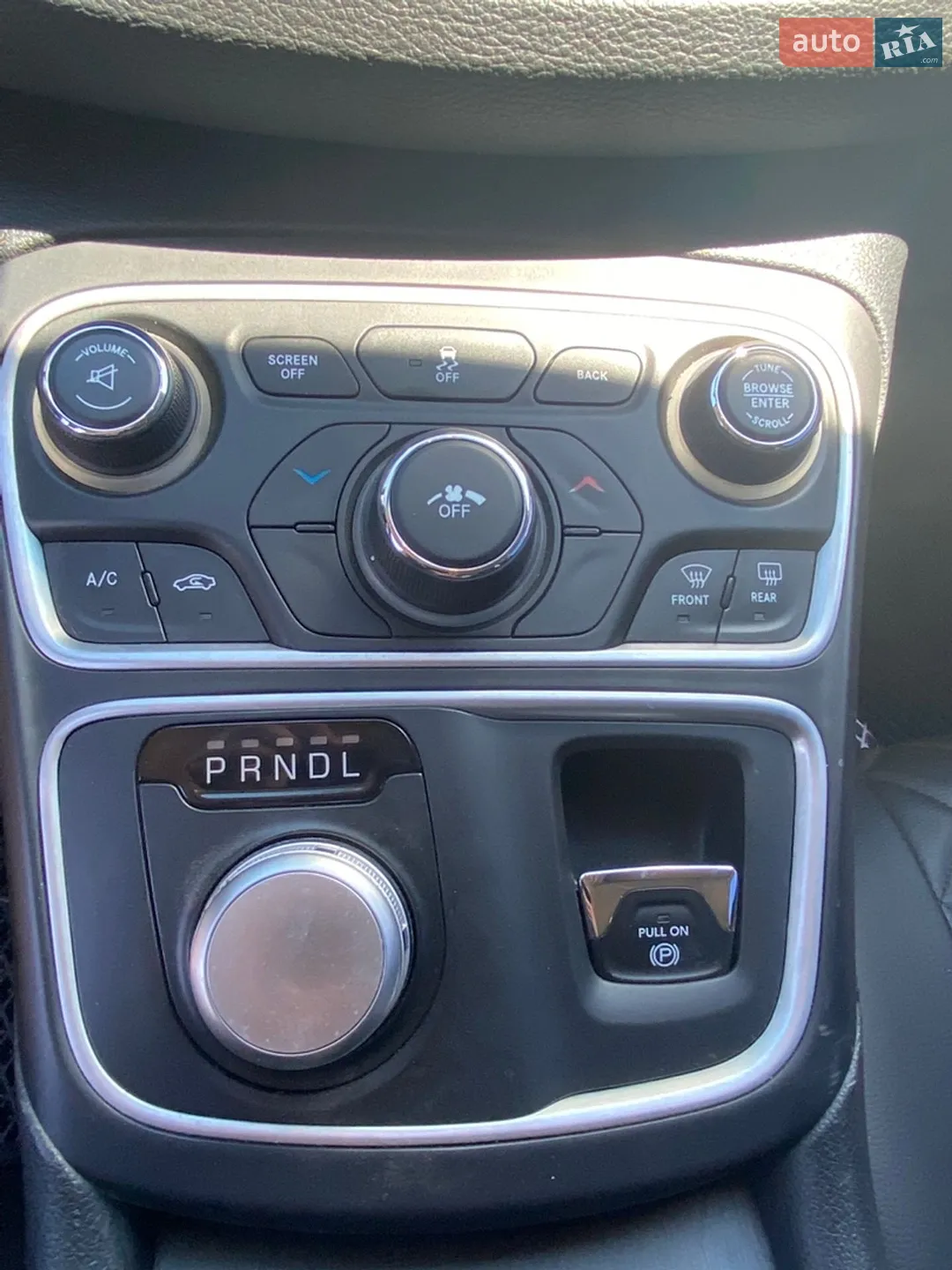 2016 Chrysler 200 - мініатюра 24