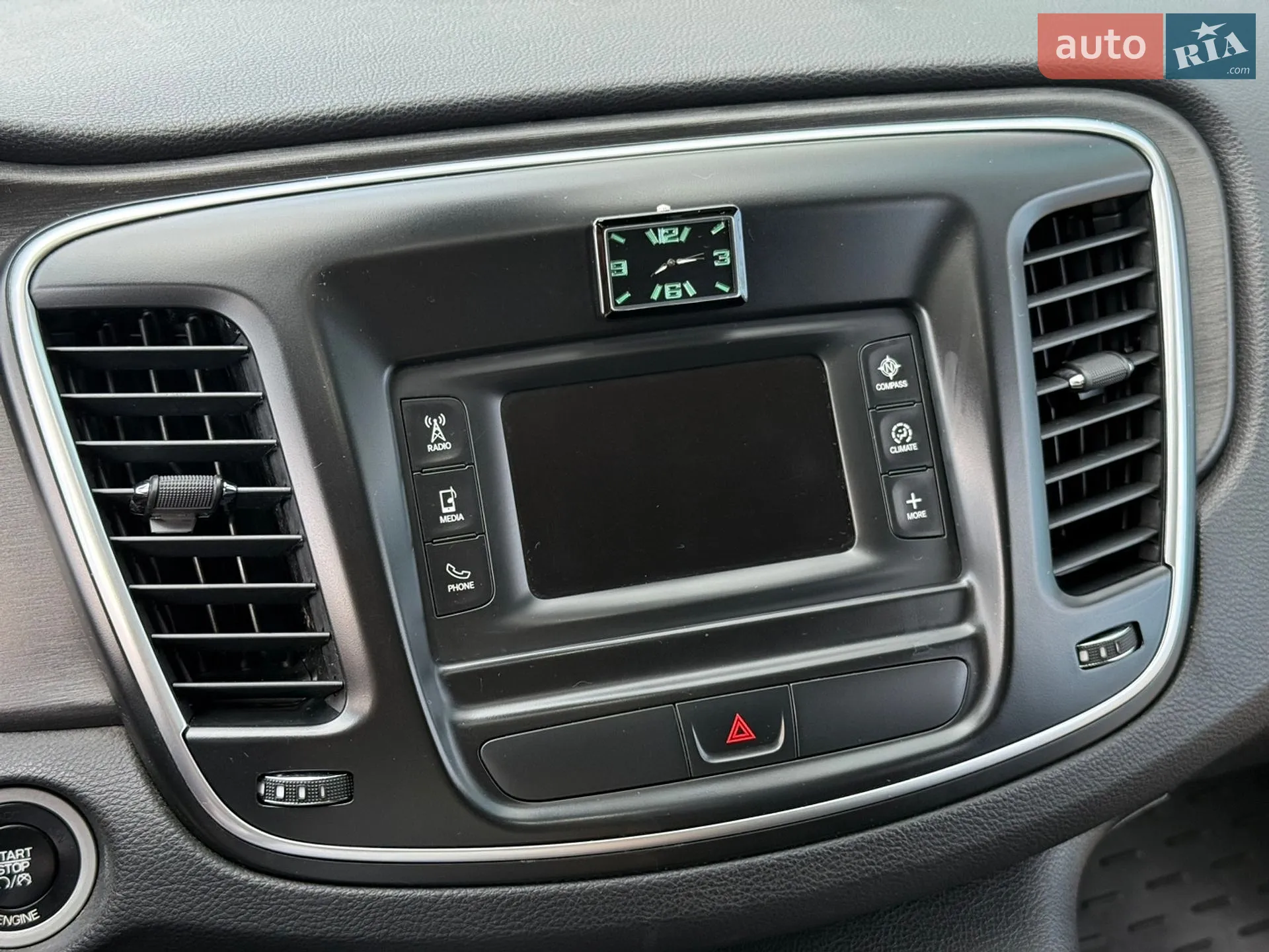 2015 Chrysler 200 - мініатюра 16