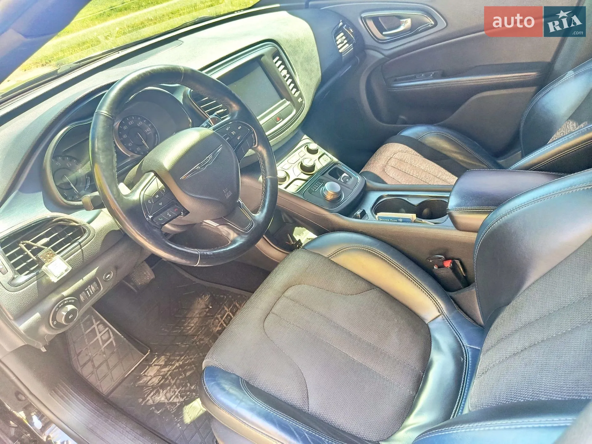 2015 Chrysler 200 - мініатюра 16