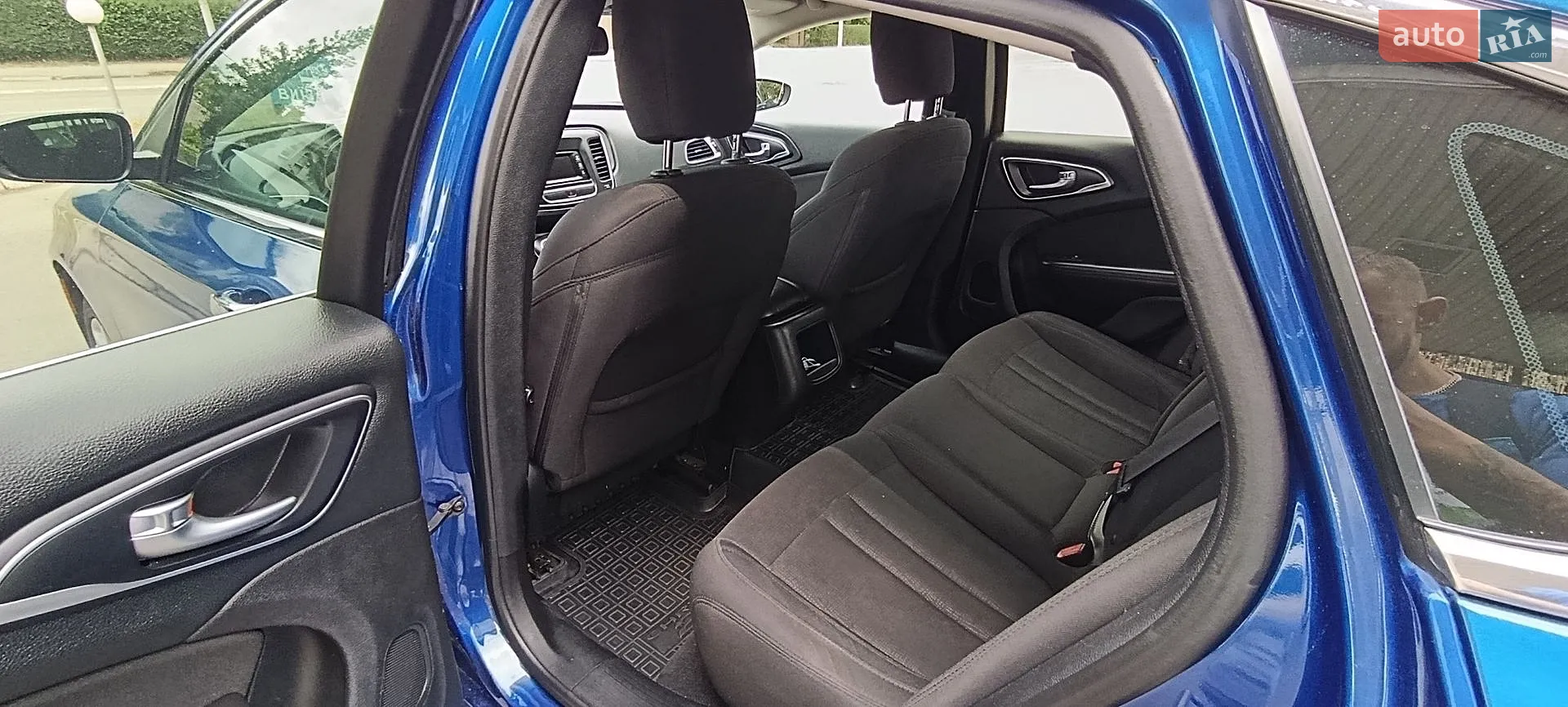 2014 Chrysler 200 - мініатюра 11