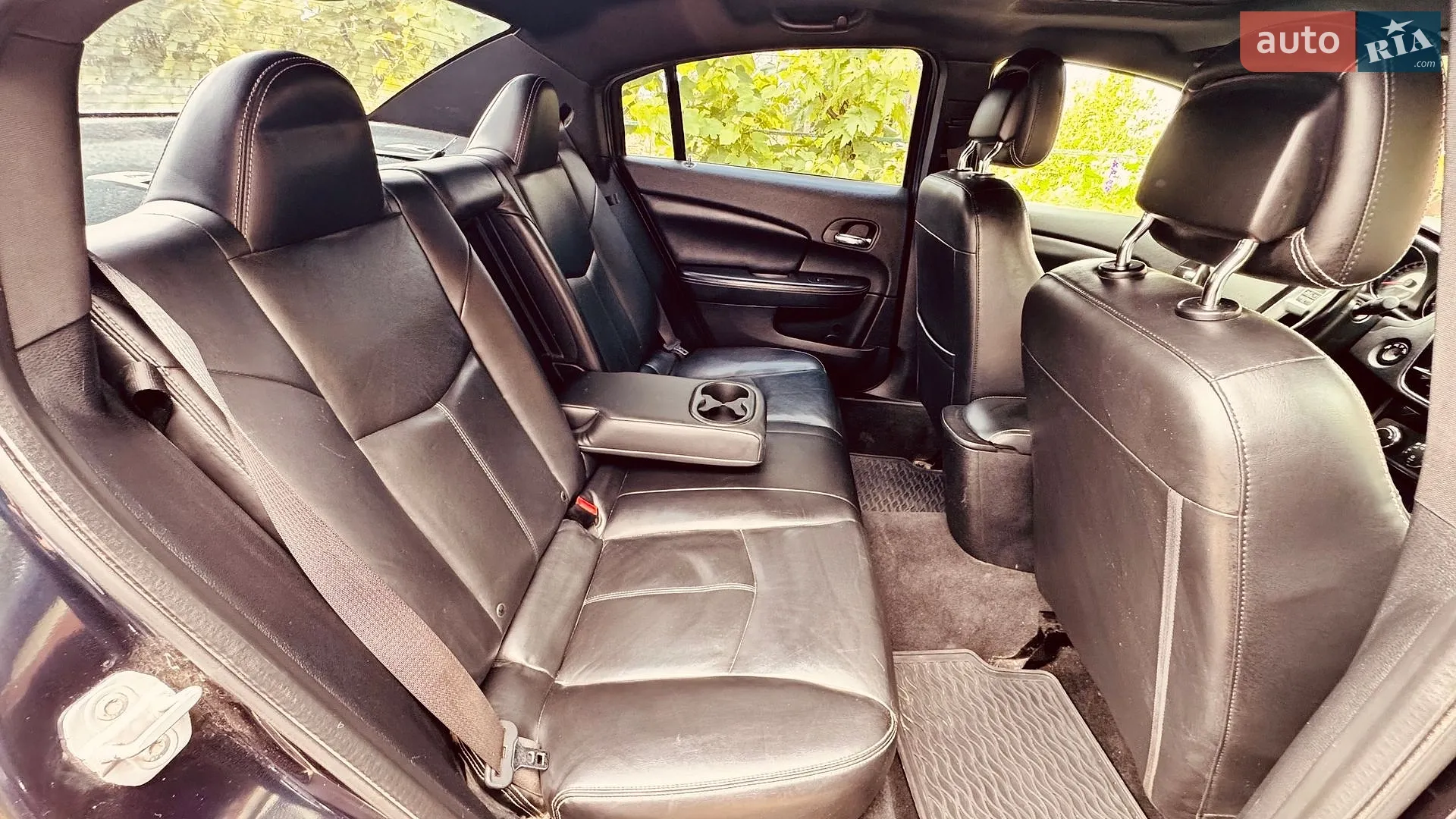 2011 Chrysler 200 - мініатюра 2