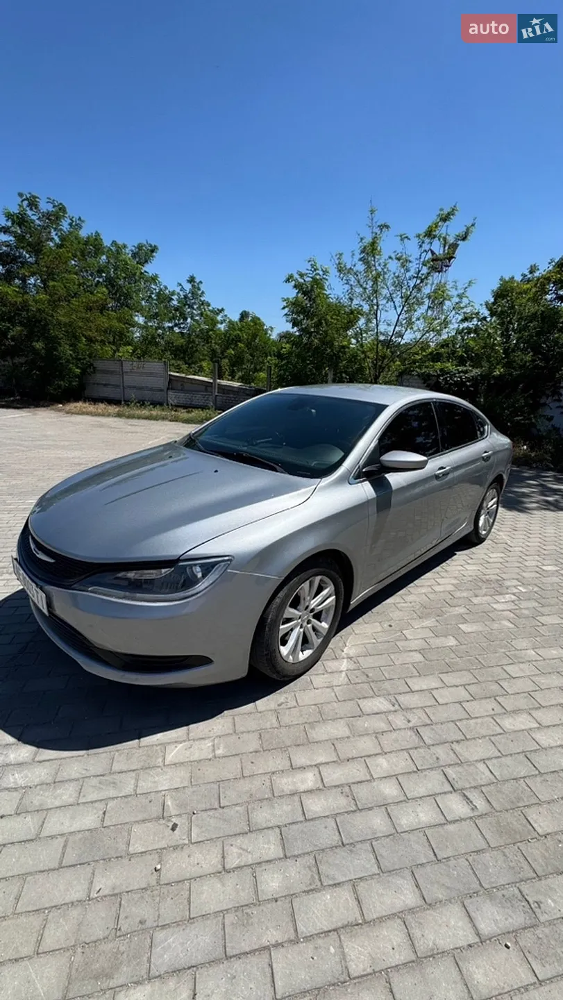 Chrysler 200 2014 VIN 1C3CCCAB1FN596189 фото оголошення 2 з 10