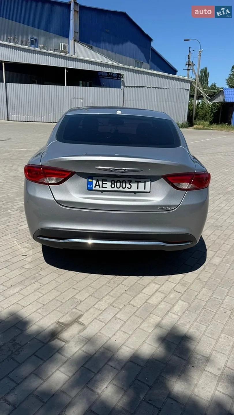 Chrysler 200 2014 VIN 1C3CCCAB1FN596189 фото оголошення 4 з 10