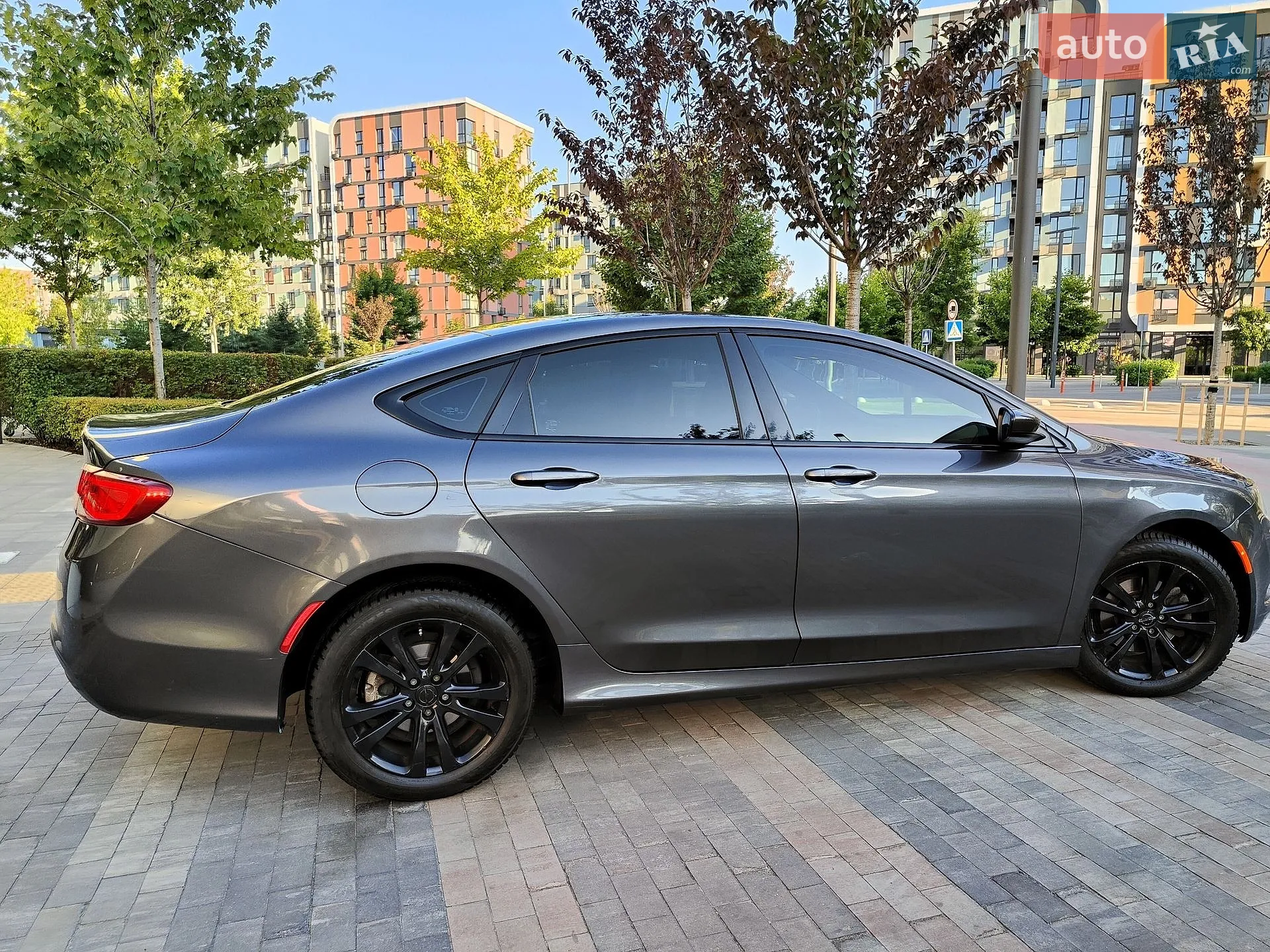 2014 Chrysler 200 - мініатюра 26