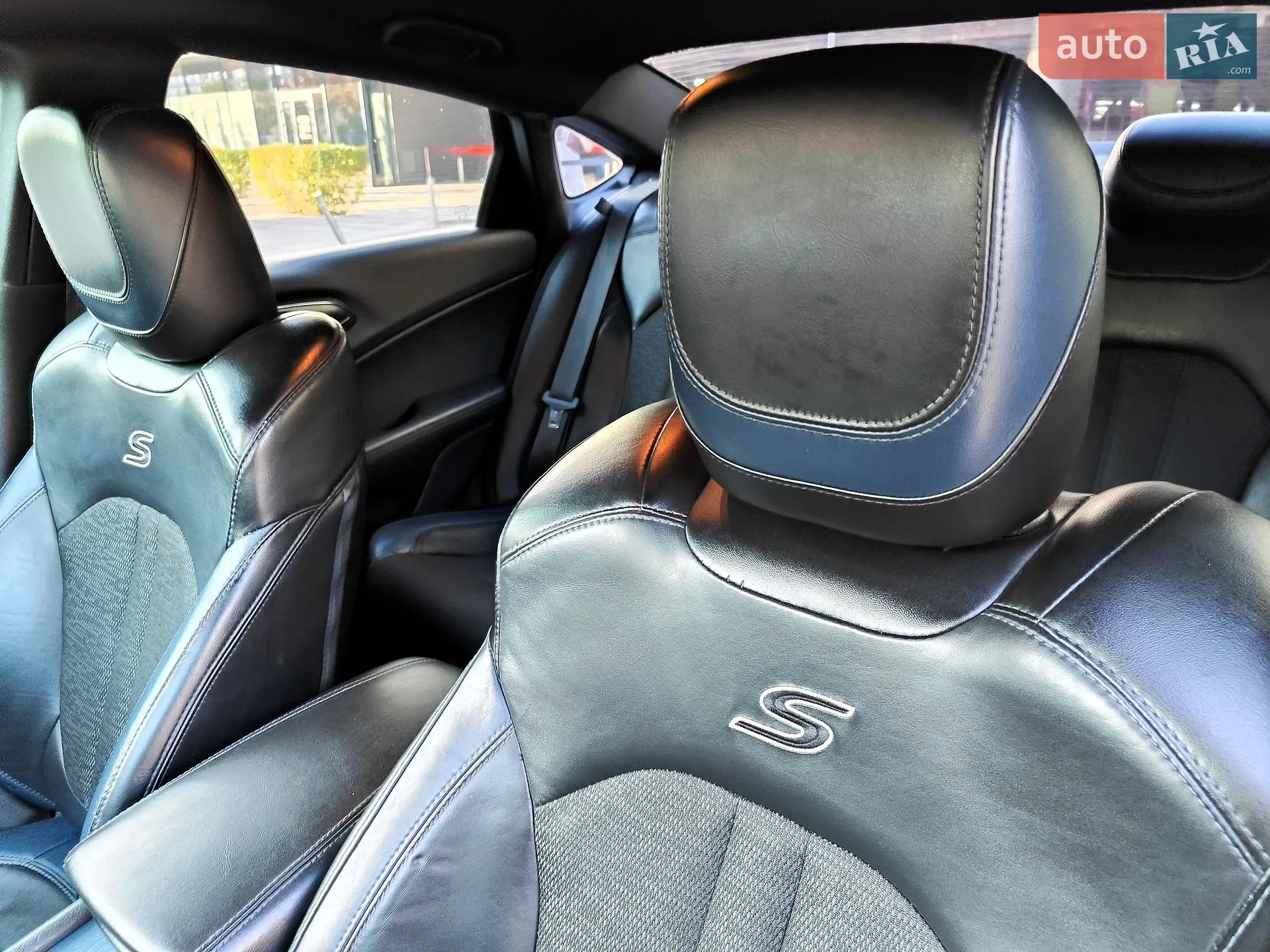 2014 Chrysler 200 - мініатюра 45