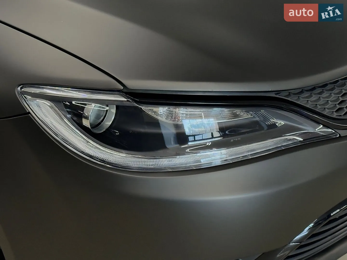 2016 Chrysler 200 - мініатюра 8