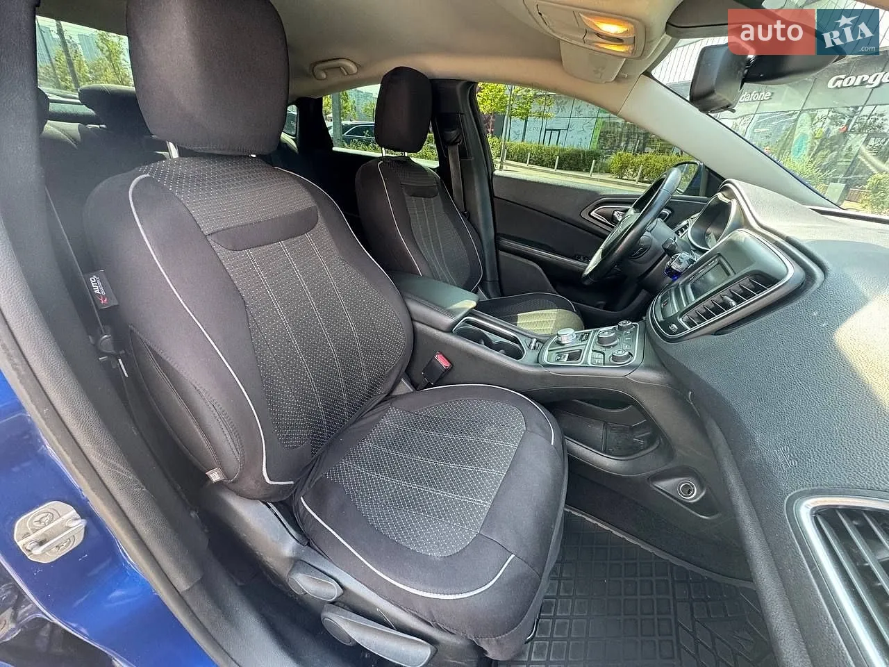 2014 Chrysler 200 - мініатюра 11