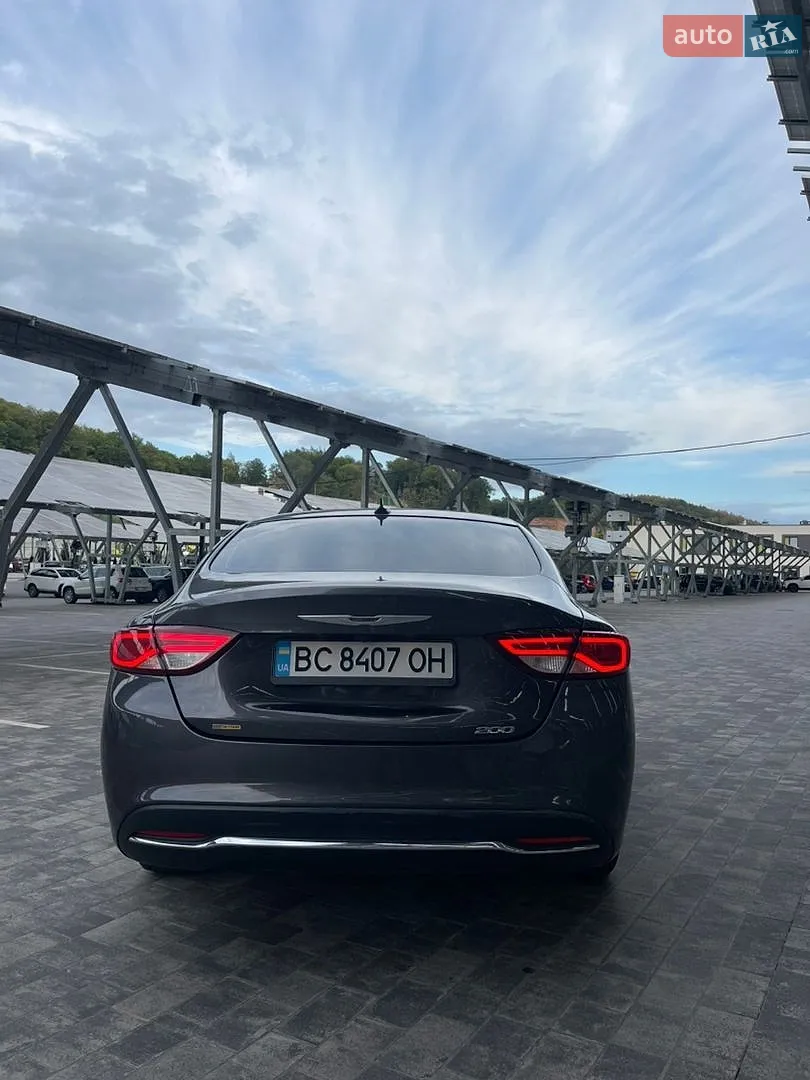 2015 Chrysler 200 - мініатюра 9