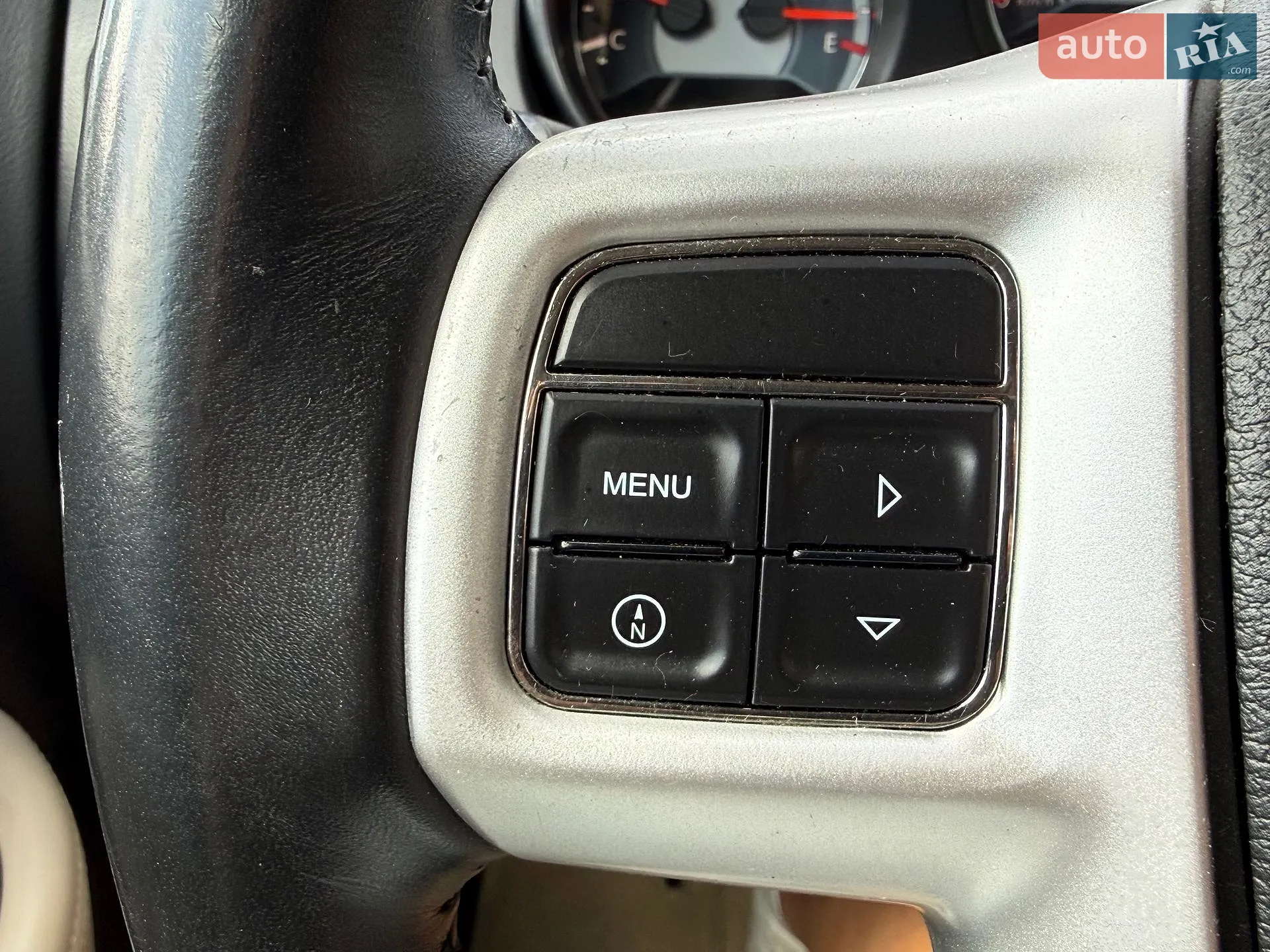 2012 Chrysler 200 - мініатюра 25