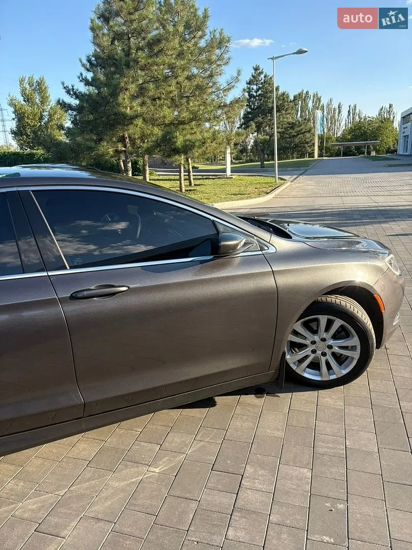 2016 Chrysler 200 - мініатюра 6