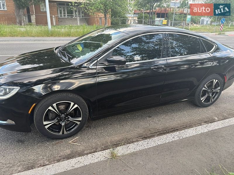 Седан Chrysler 200 2015 в Киеве фото 3 Седан Chrysler 200 2015 в Киеве