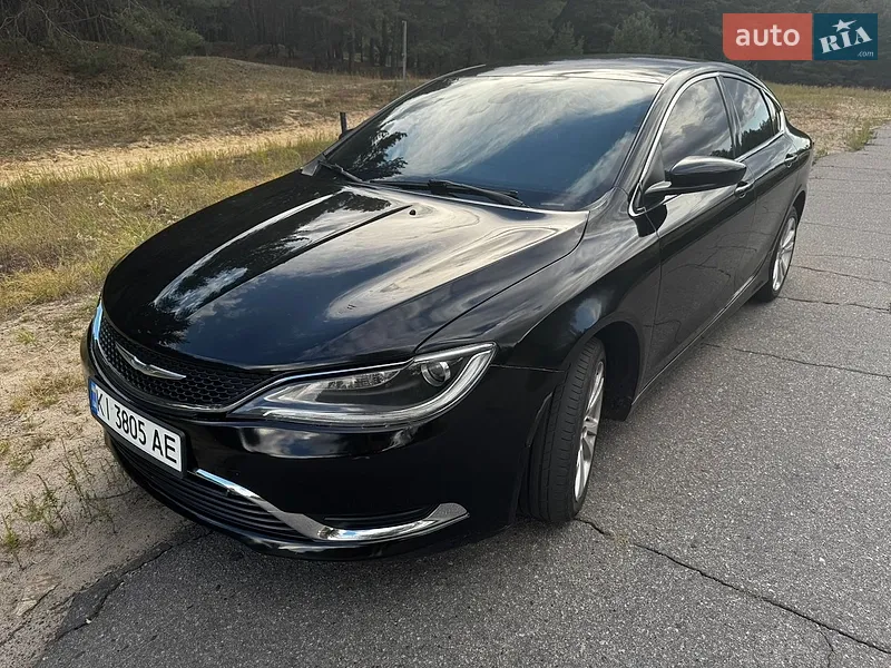 Chrysler 200 2015