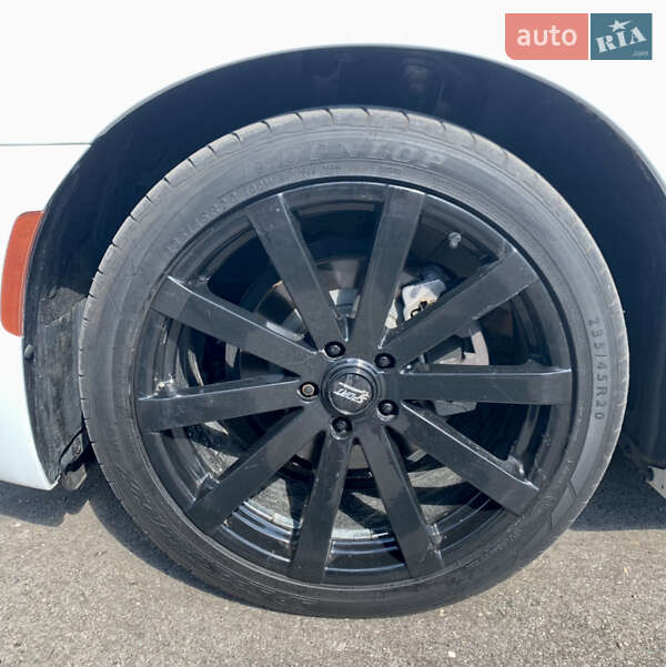 Седан Chrysler 300 S 2018 в Тернополе фото 16 Седан Chrysler 300 S 2018 в Тернополе