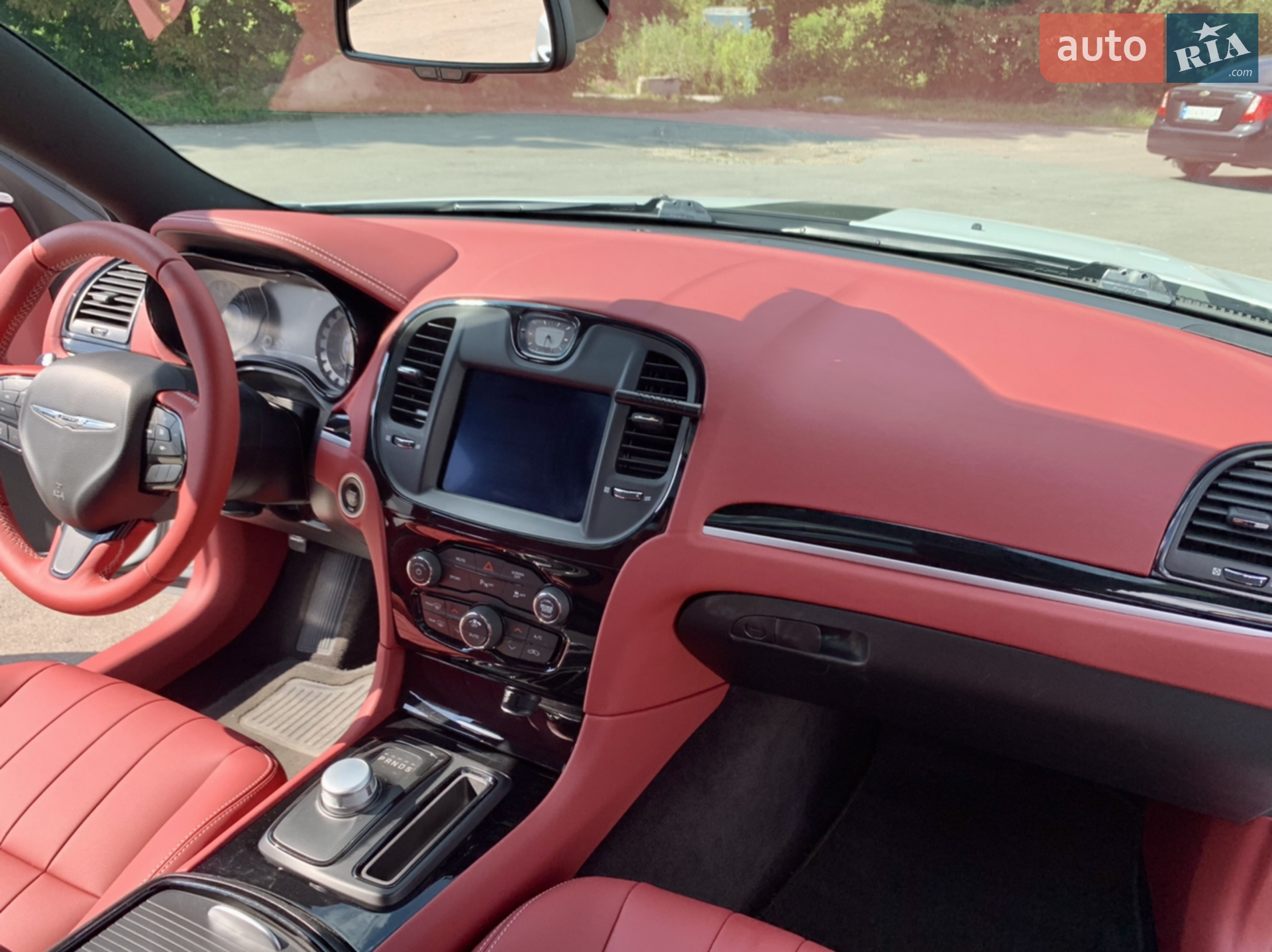 2018 Chrysler 300 - мініатюра 44