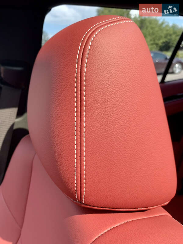 Седан Chrysler 300 S 2018 в Тернополе фото 70 Седан Chrysler 300 S 2018 в Тернополе