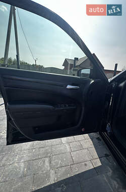 Седан Chrysler 300 S 2015 в 