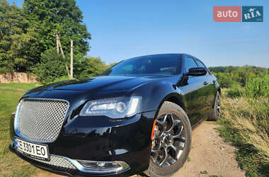 Седан Chrysler 300 S 2015 в 