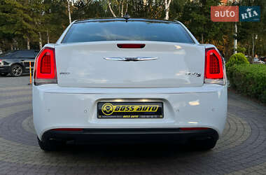 Седан Chrysler 300 S 2015 в 