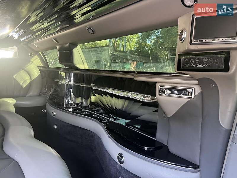 Лімузин Chrysler 300 2007 в Харкові
