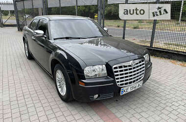 Седан Chrysler 300 2010 в Запорожье