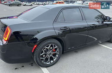 Седан Chrysler 300 2016 в 