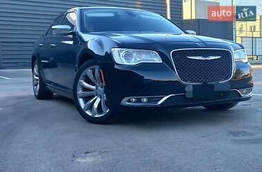 Седан Chrysler 300 2017 в 