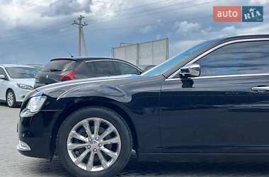 Седан Chrysler 300 2018 в 
