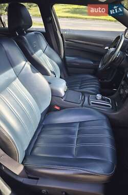 Седан Chrysler 300 2016 в 