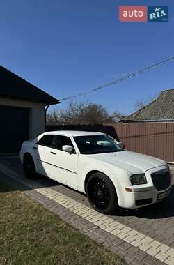 Седан Chrysler 300 2008 в Черкасах
