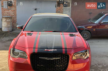 Седан Chrysler 300 2016 в 