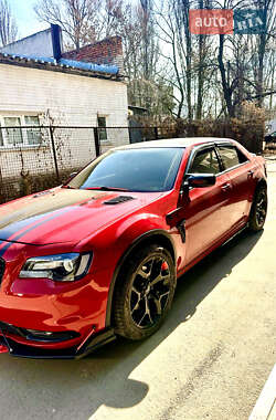 Седан Chrysler 300 2016 в Хмельницком