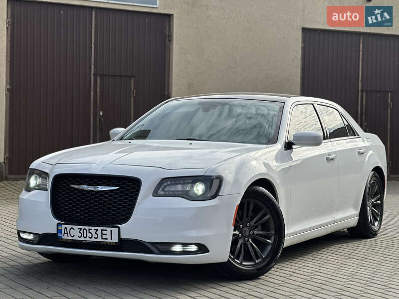 Седан Chrysler 300 2017 в Владимире фото 34 Седан Chrysler 300 2017 в Владимире