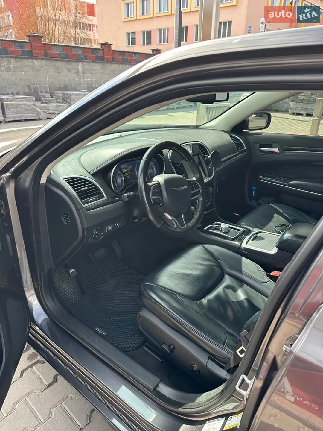 2016 Chrysler 300 - мініатюра 17