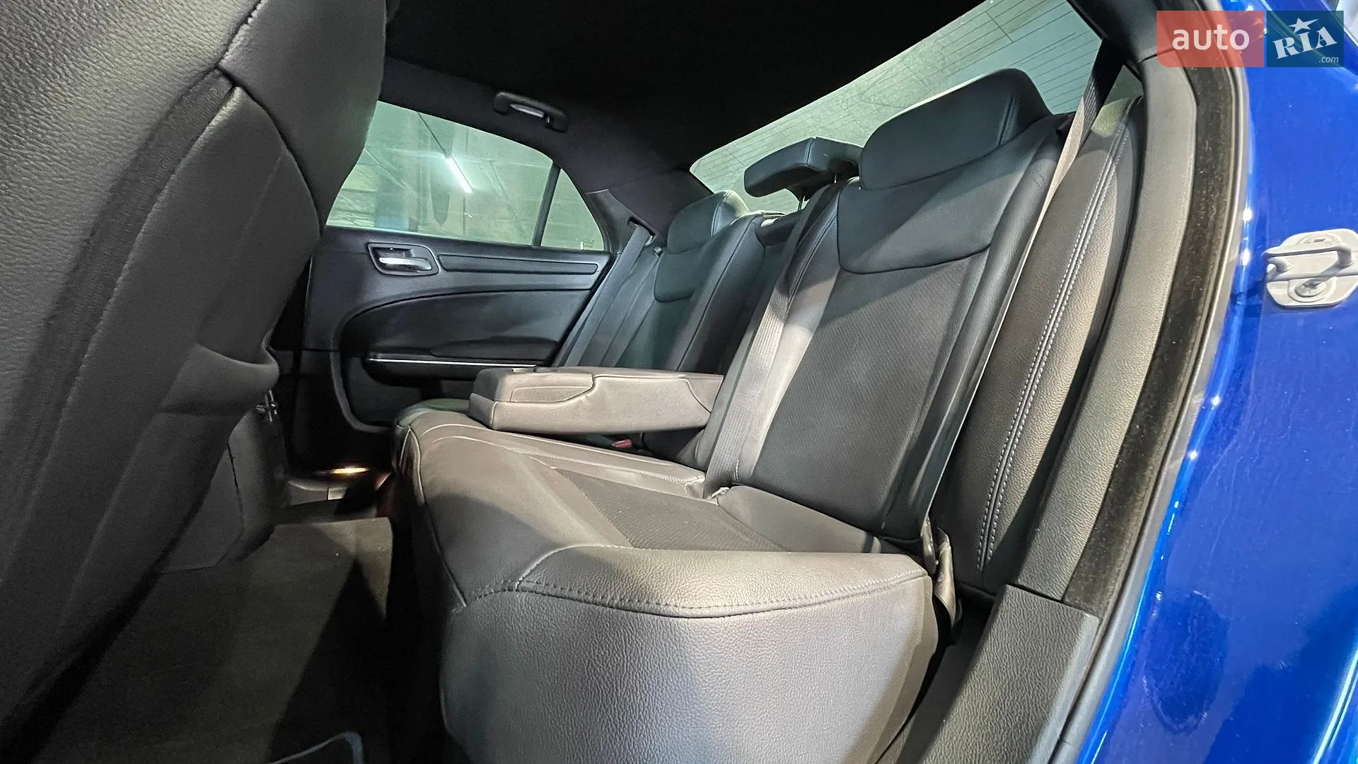 2018 Chrysler 300 - мініатюра 16