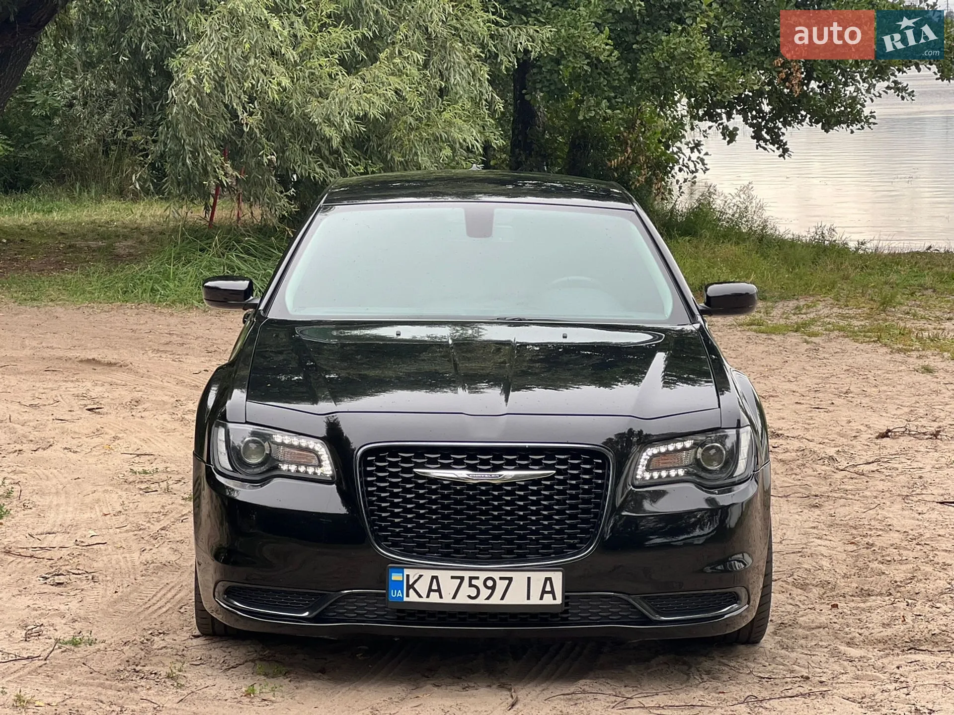 2019 Chrysler 300 - мініатюра 14