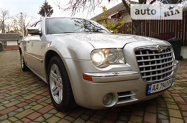 Седан Chrysler 300C 2005 в Ивано-Франковске