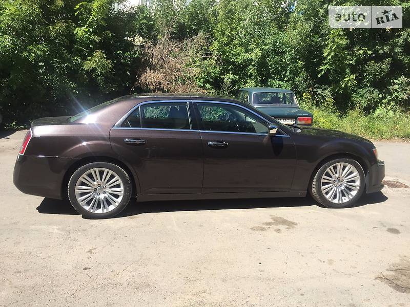 Седан Chrysler 300C 2012 в Хмельницком фото 4 Седан Chrysler 300C 2012 в Хмельницком