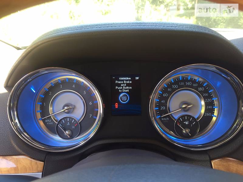 Седан Chrysler 300C 2012 в Хмельницком фото 9 Седан Chrysler 300C 2012 в Хмельницком