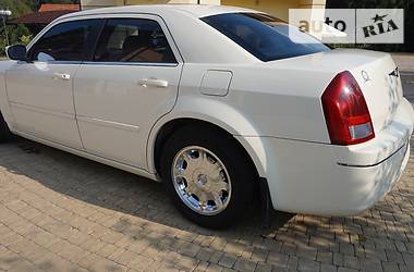 Седан Chrysler 300C 2006 в Львове