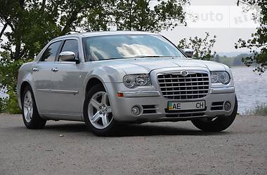 Седан Chrysler 300C 2008 в Днепре