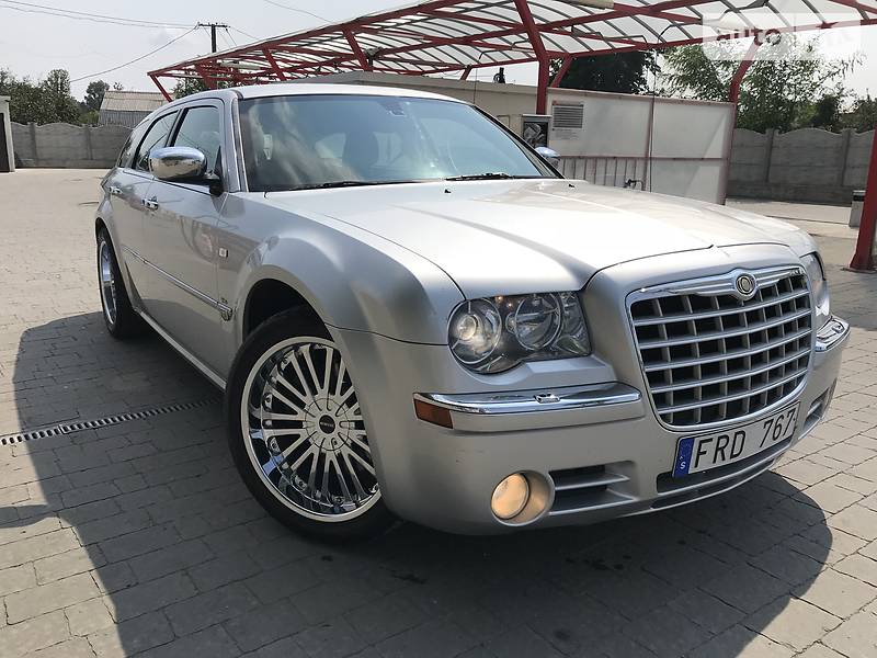 Универсал Chrysler 300C 2007 в Галиче